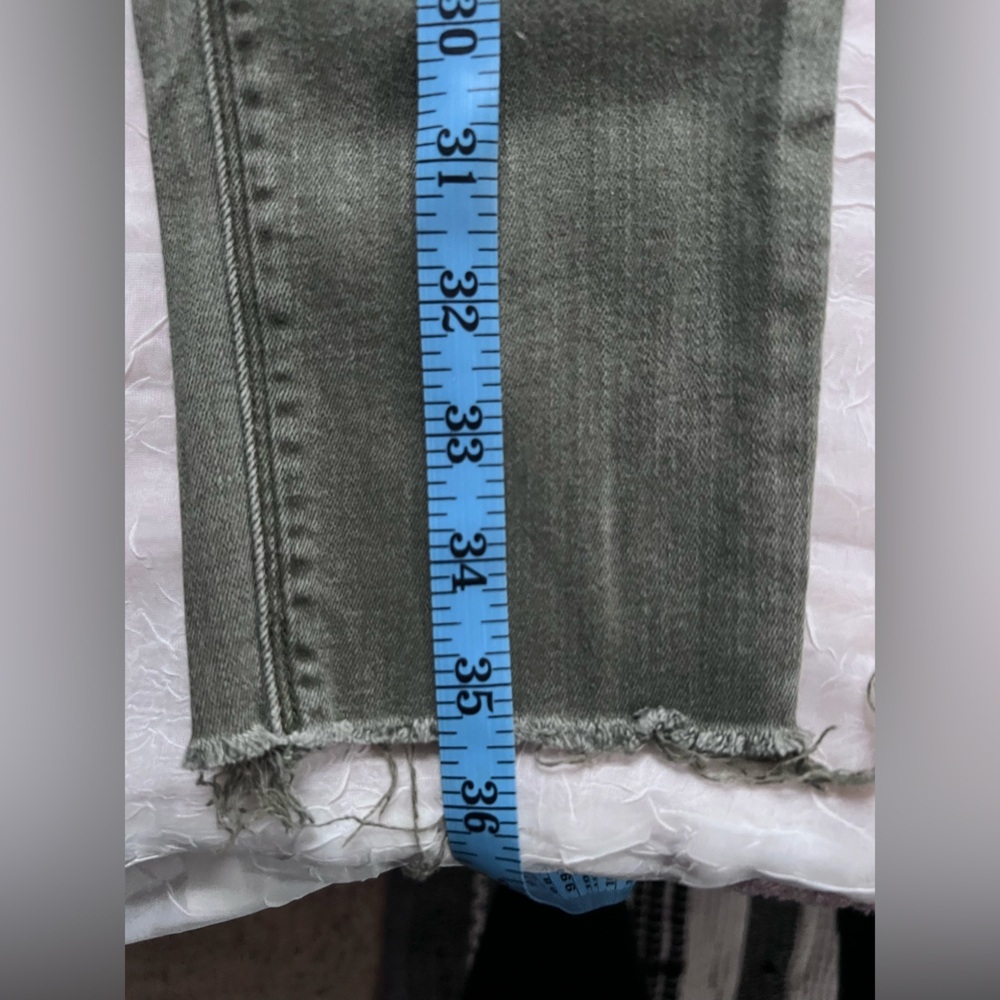 Olive Distressed Women Jeans​ - Picture 5 of 7